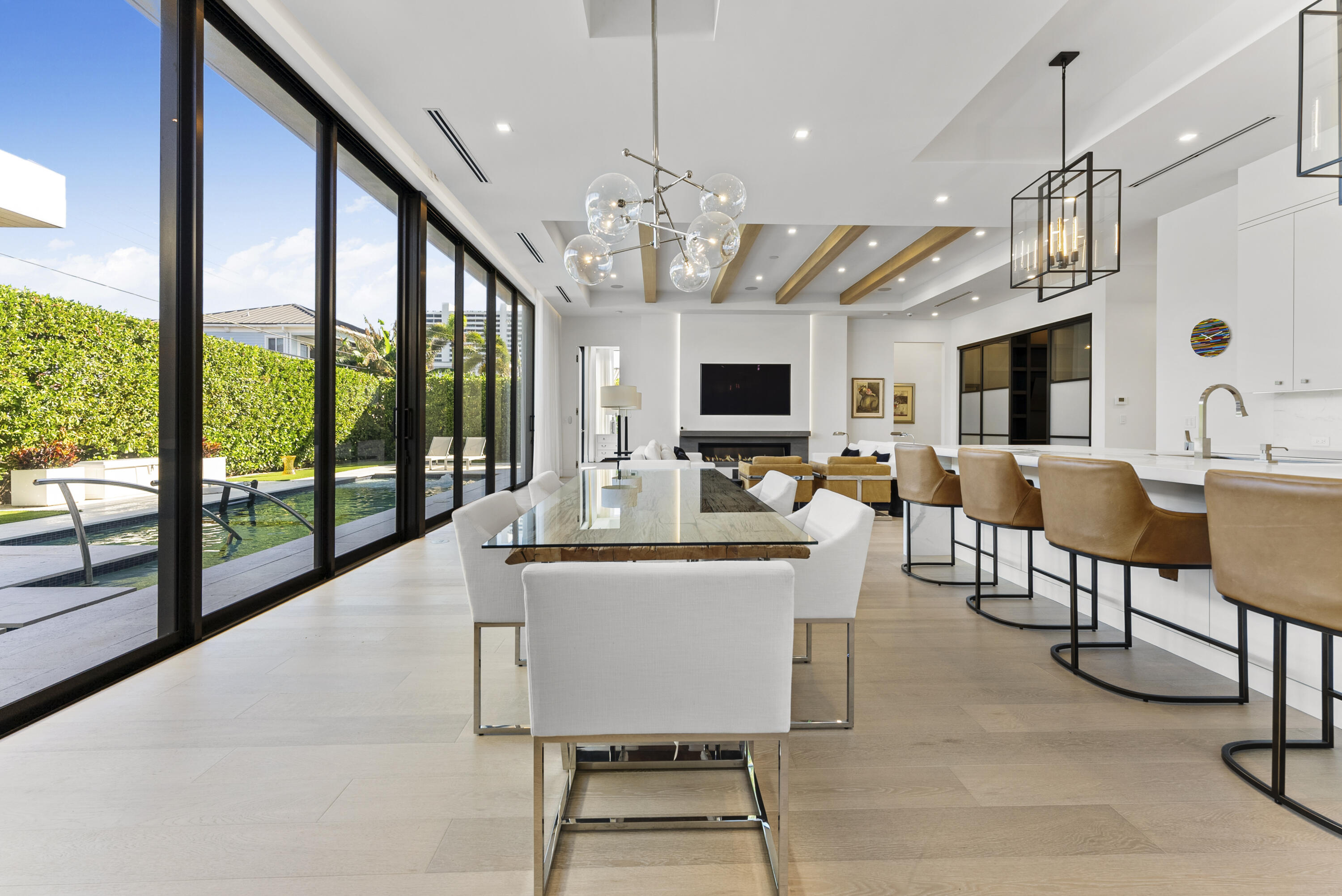 811 Granada Drive