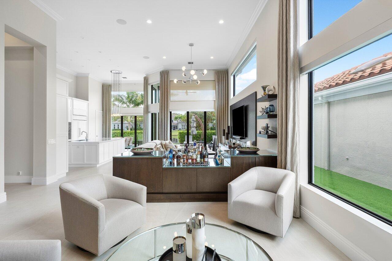 5639 NW Regency Circle