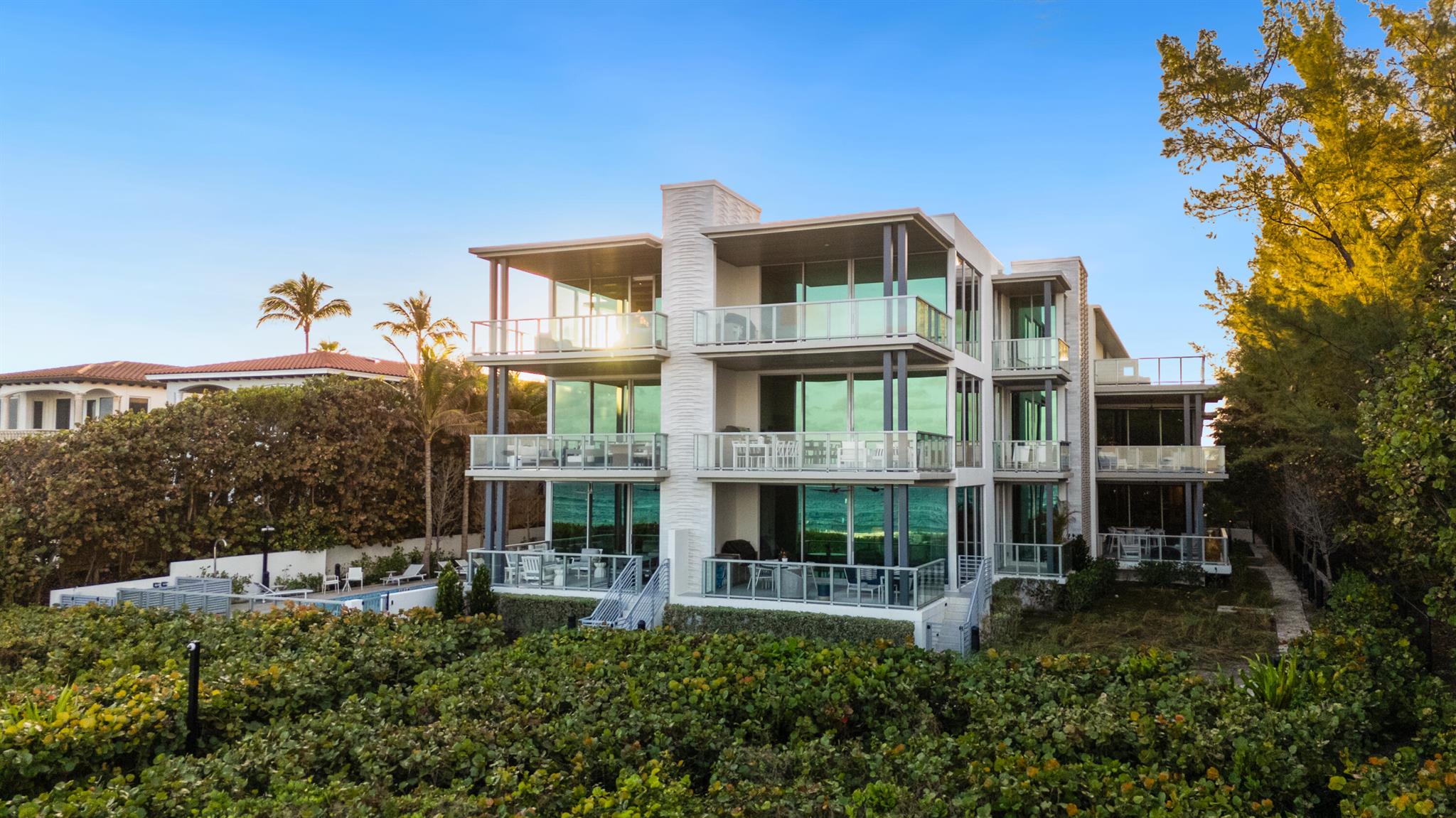 1625 S Ocean Boulevard 10