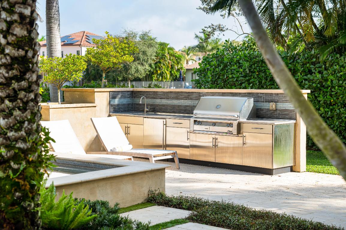 9091 Redonda Drive, Boca Raton