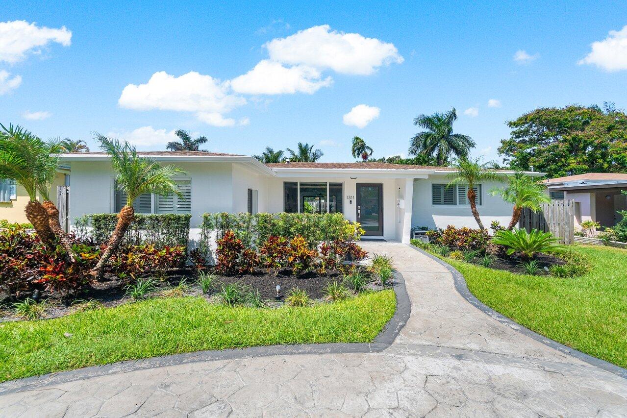 1311 Dewey Street