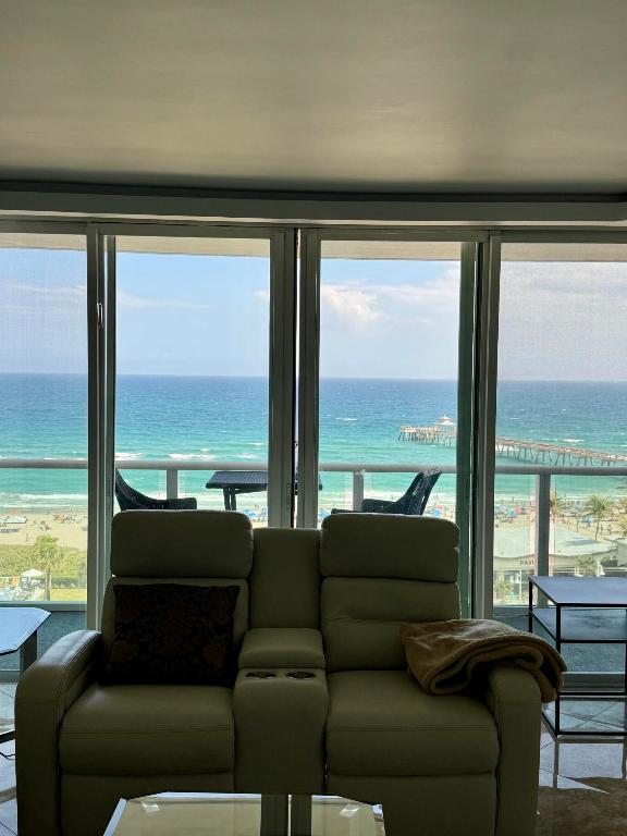 333 NE 21 Avenue E 1108, Deerfield Beach Unit: 1108