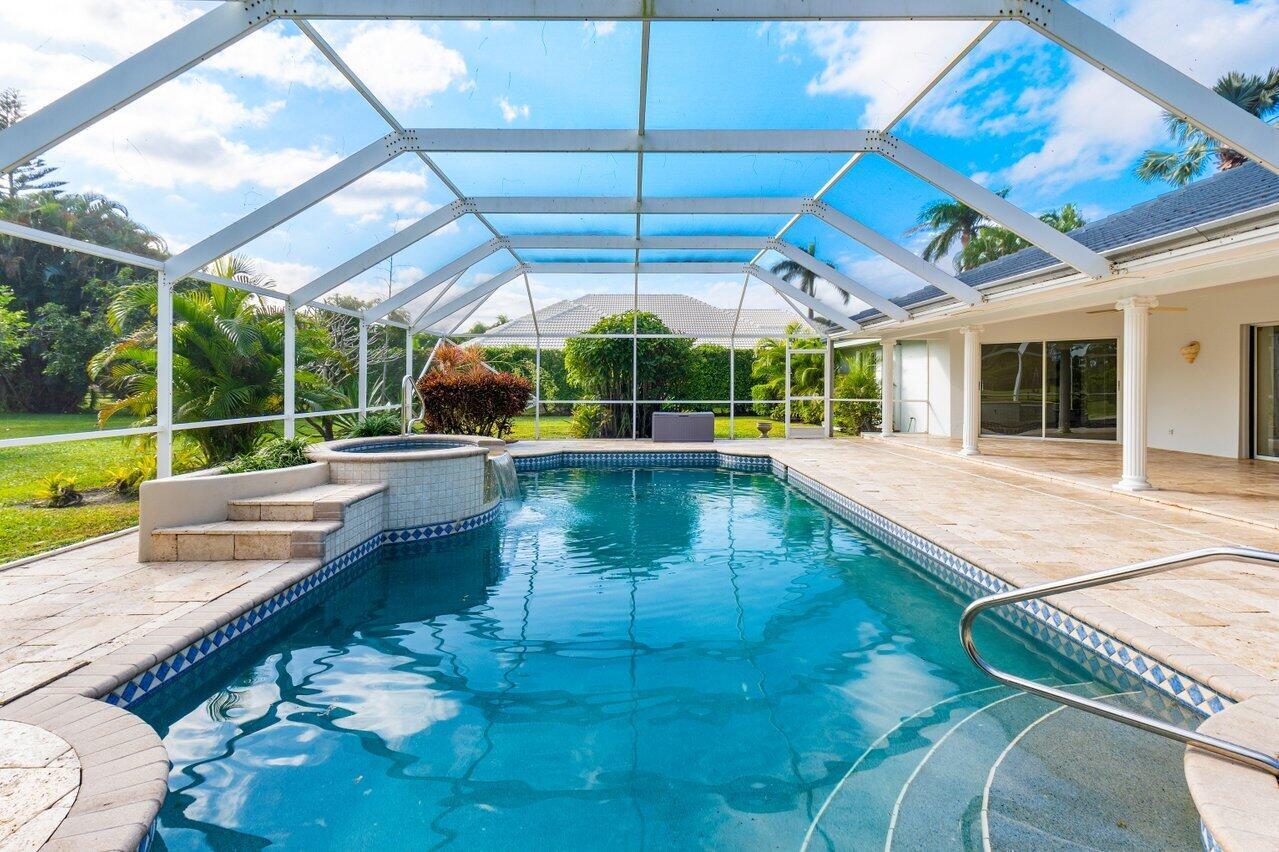 650 Atlantis Estates Way