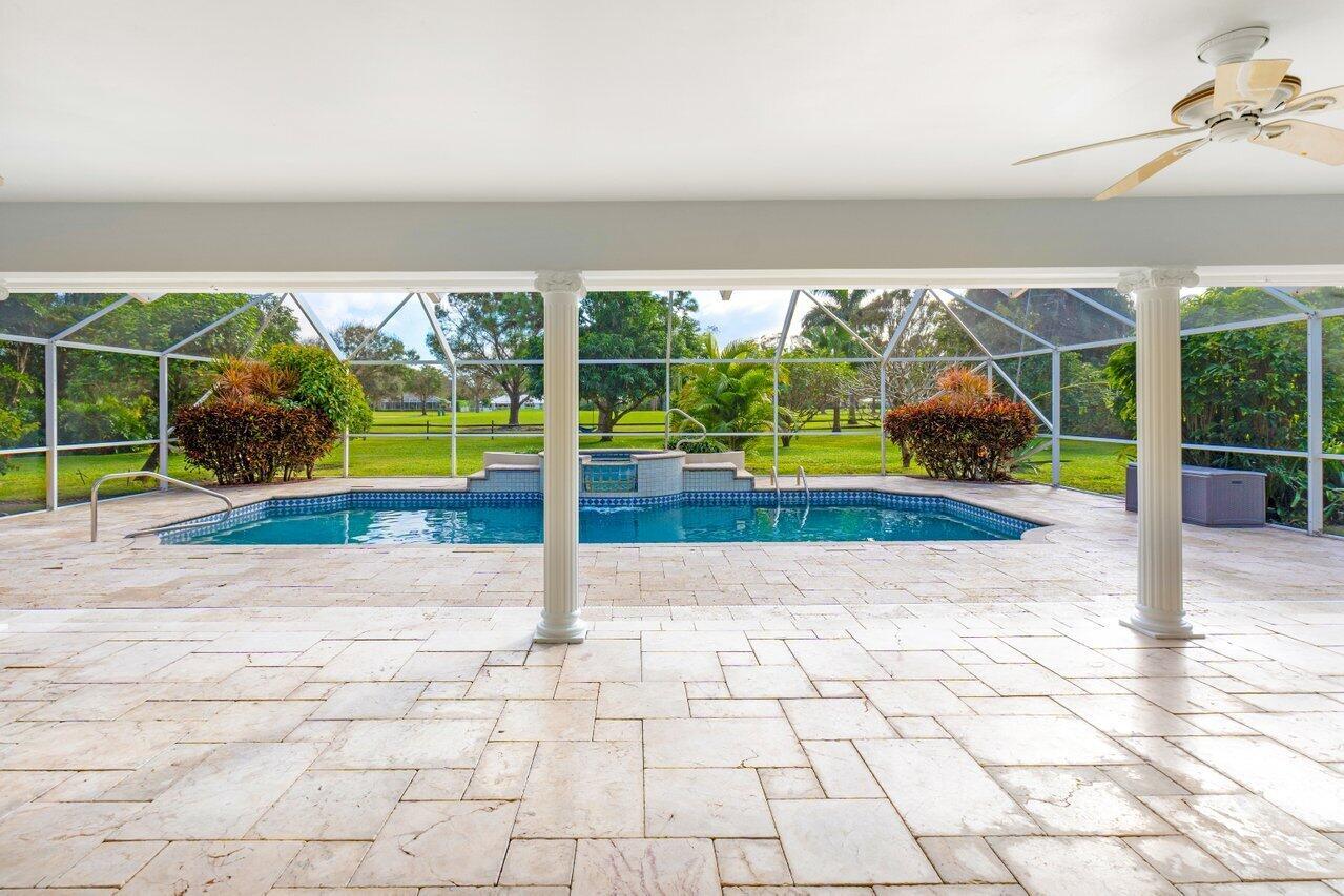 650 Atlantis Estates Way