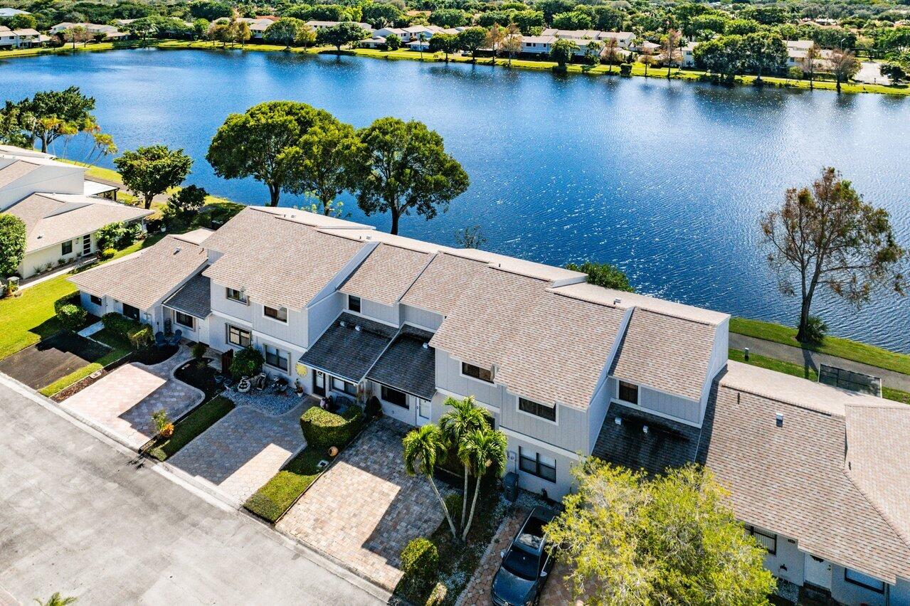 5274 Jog Lane