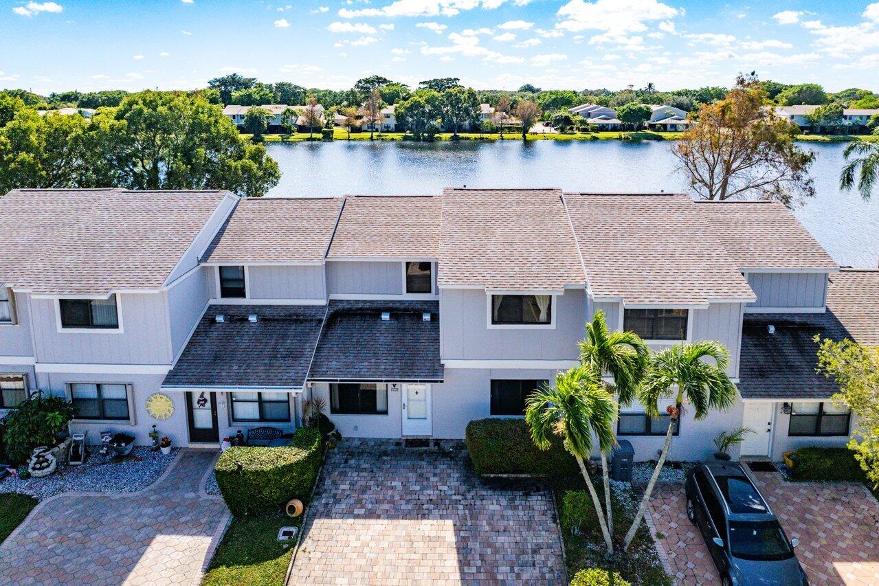 5274 Jog Lane