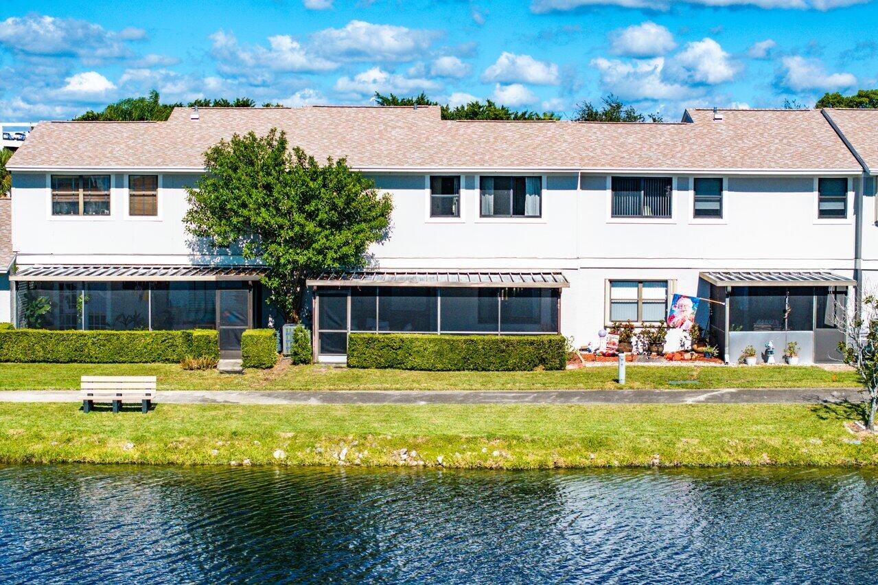 5274 Jog Lane