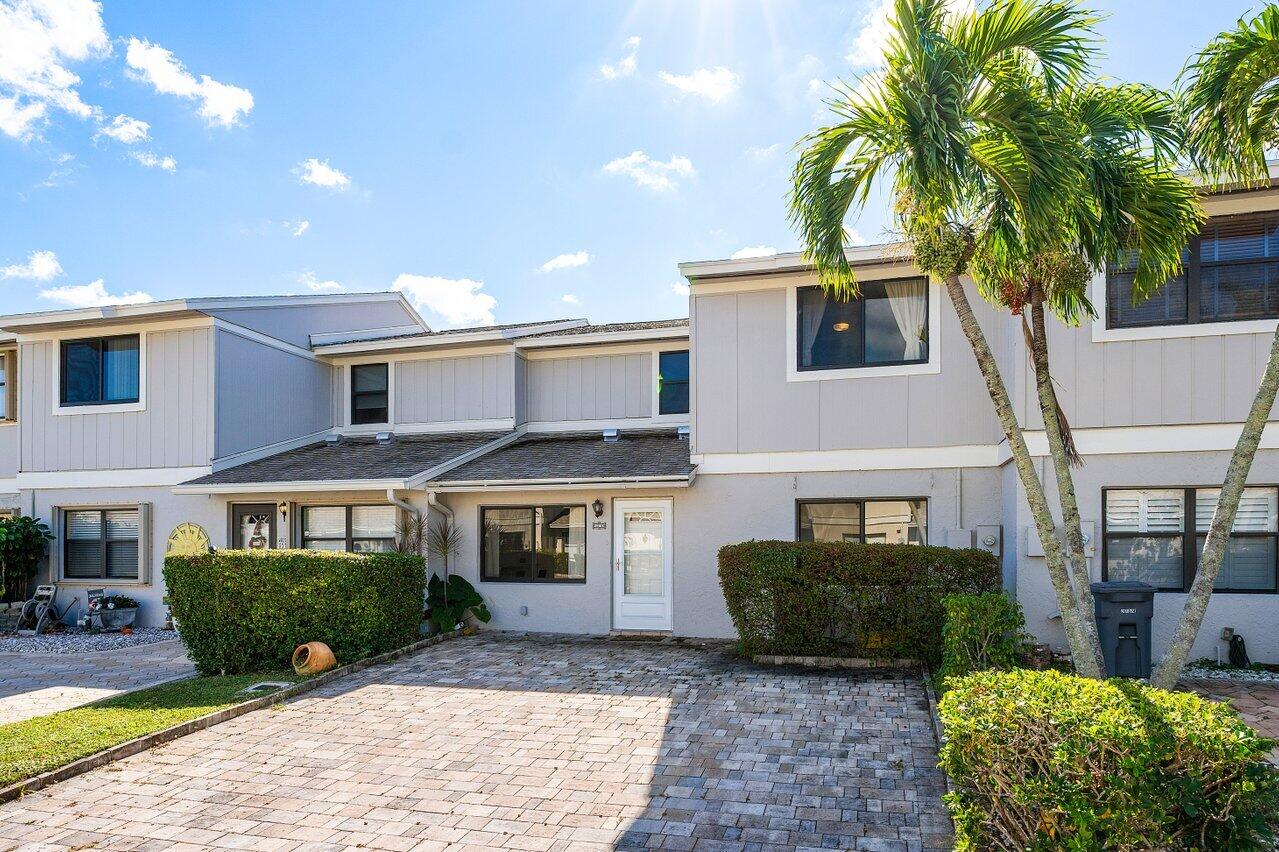 5274 Jog Lane