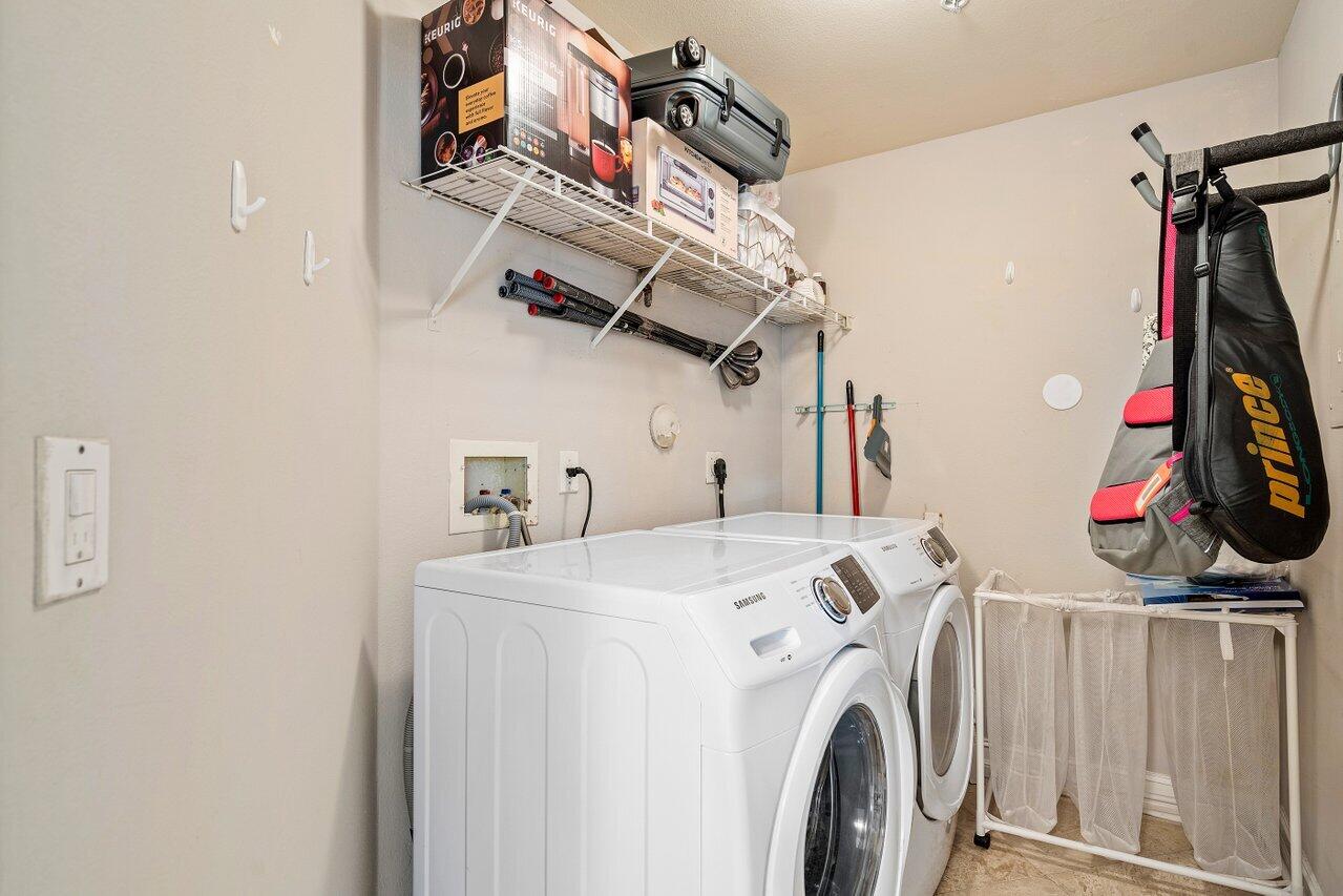 3606 S Ocean 108 Boulevard, 108, Highland Beach Unit: 108