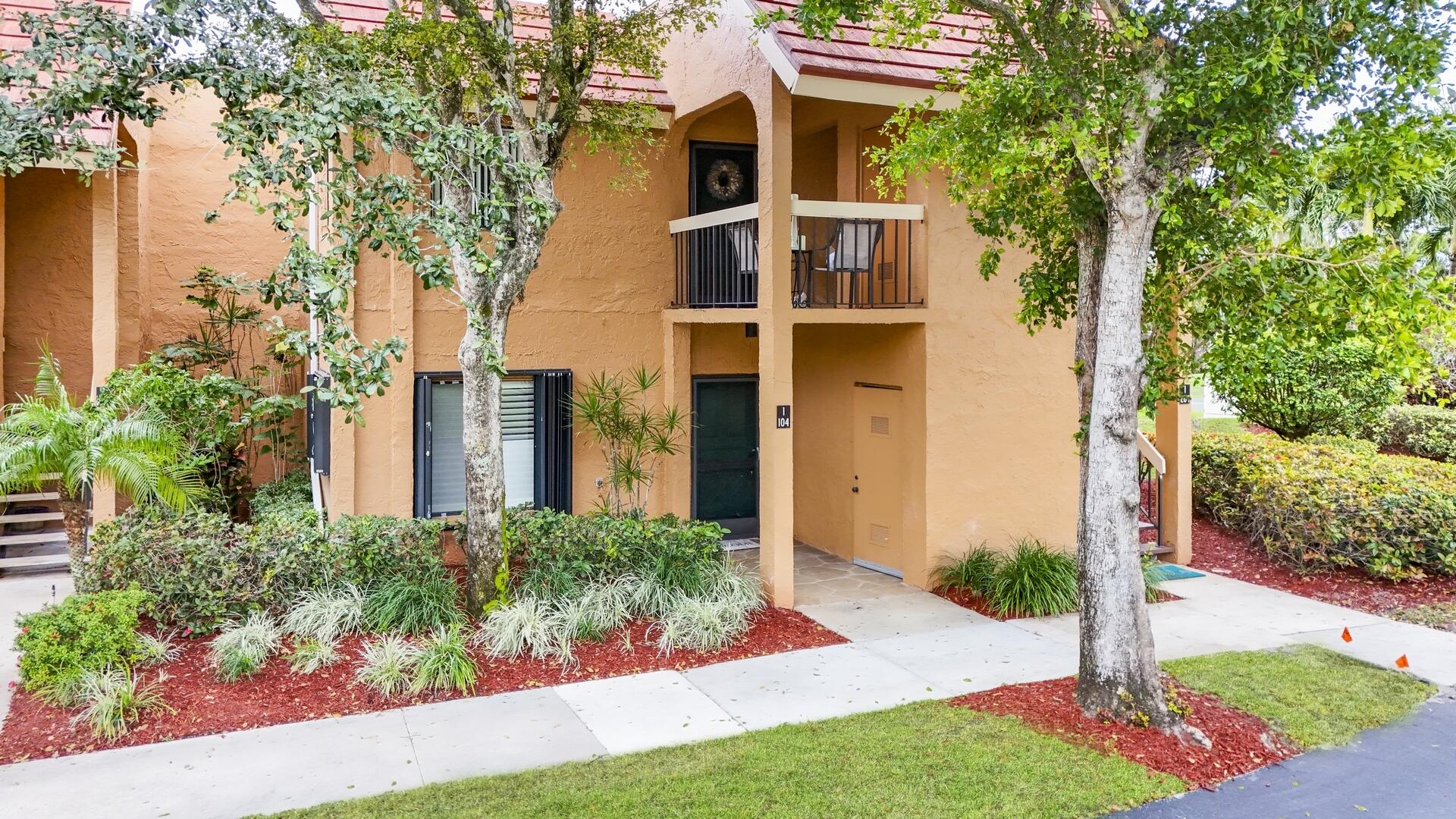 11282 Green Lake Drive 104, Boynton Beach Unit: 104