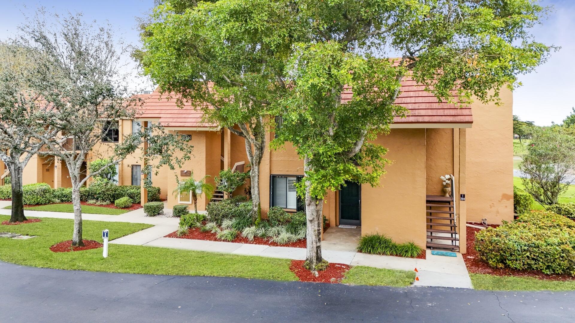 11282 Green Lake Drive 104, Boynton Beach Unit: 104