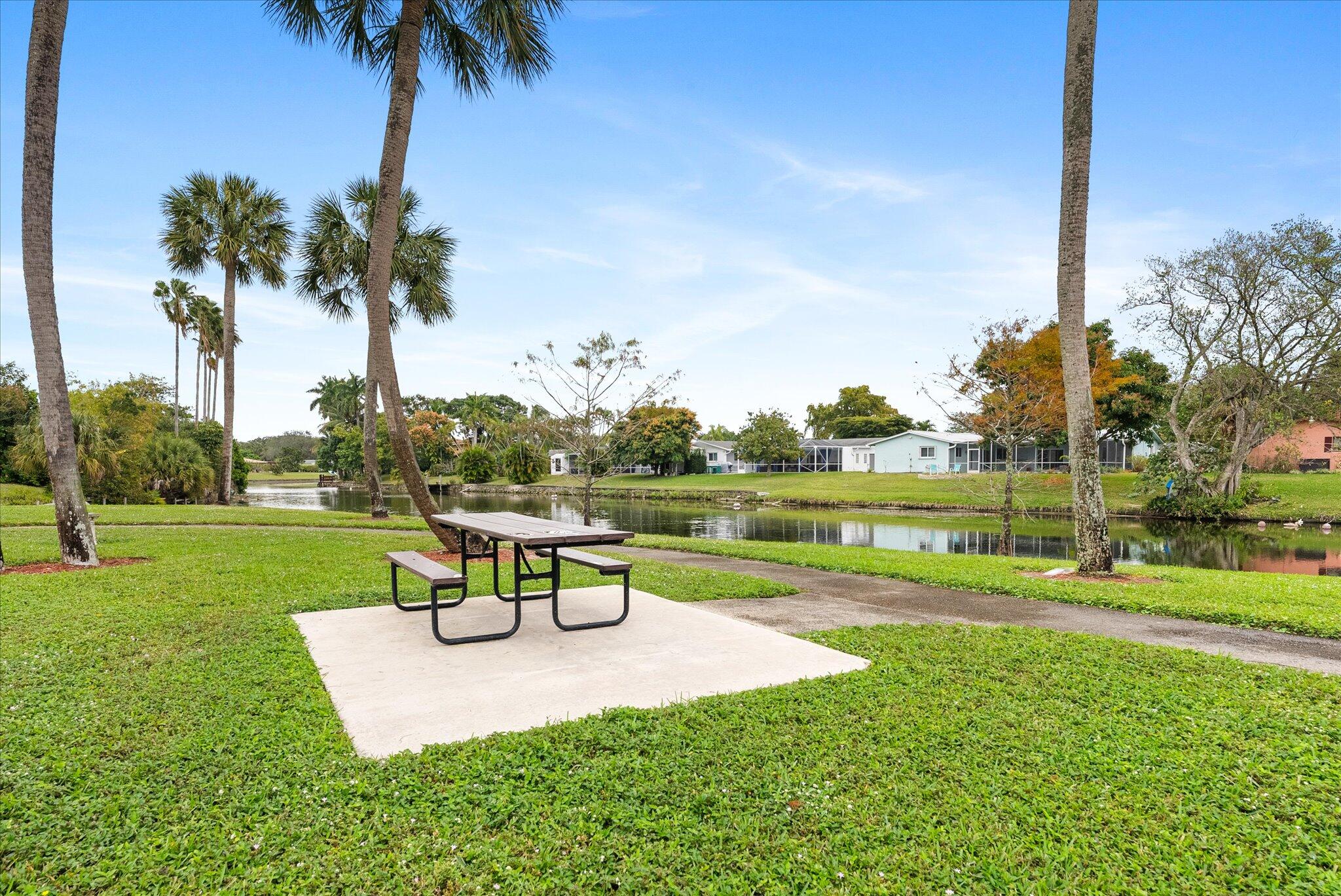 4440 NW 10th Street