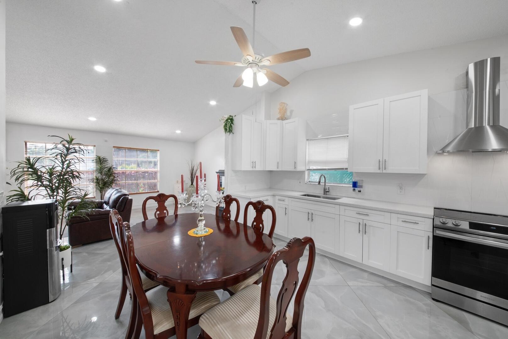 7903 Burlwood Lane