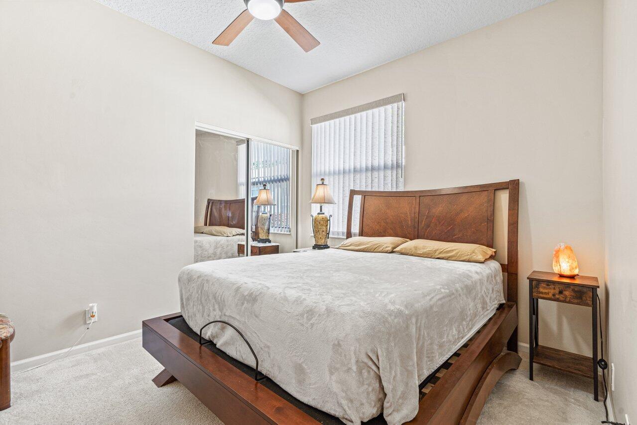 9648 Crescent View Drive N, Boynton Beach