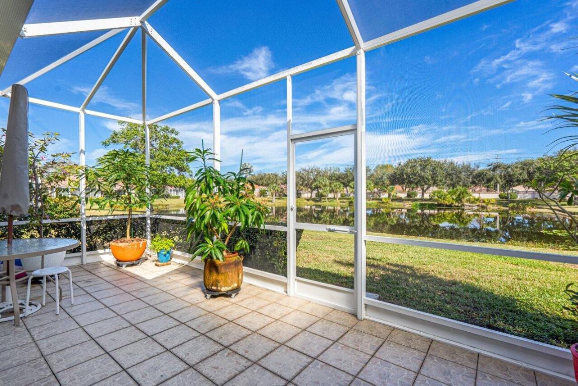 9648 Crescent View Drive N, Boynton Beach