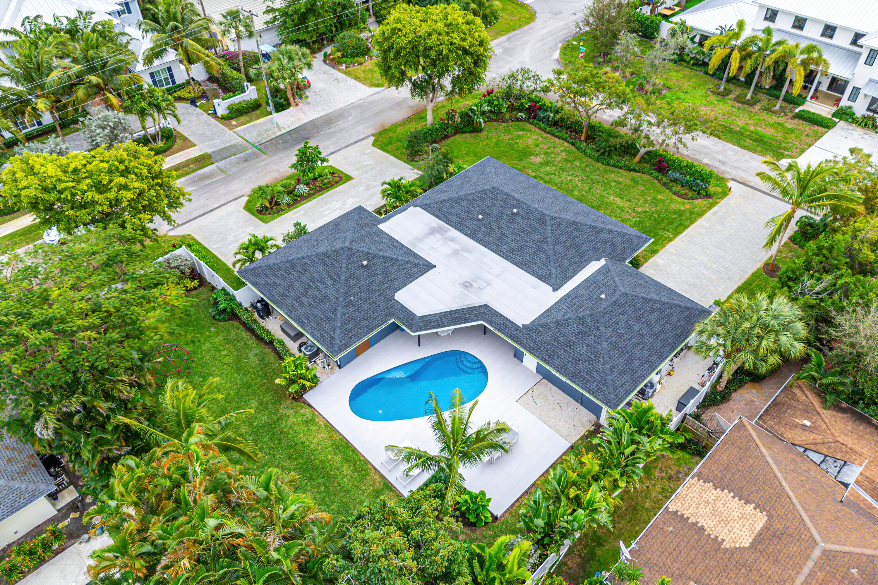 401 NW 17th Street