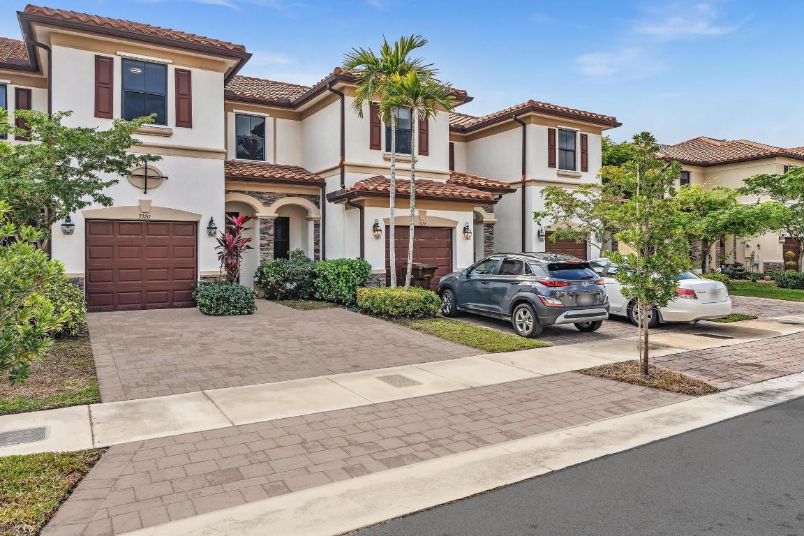 3320 W 90th Street, Hialeah