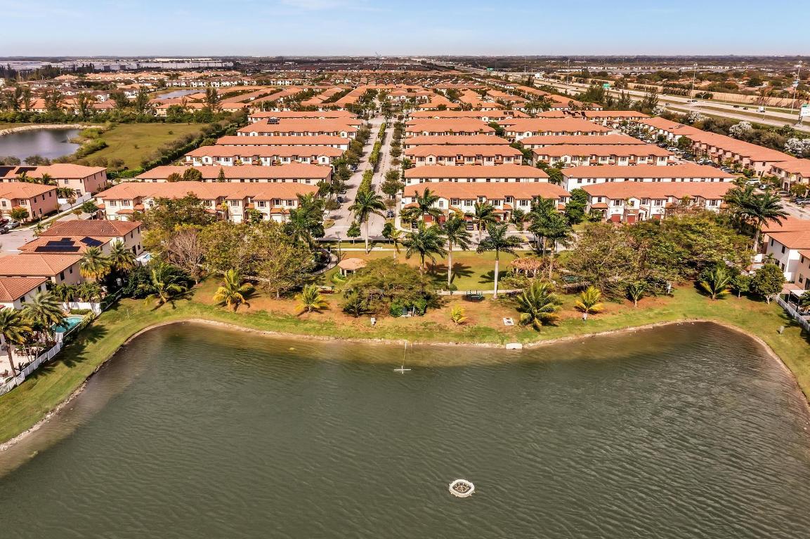 3320 W 90th Street, Hialeah