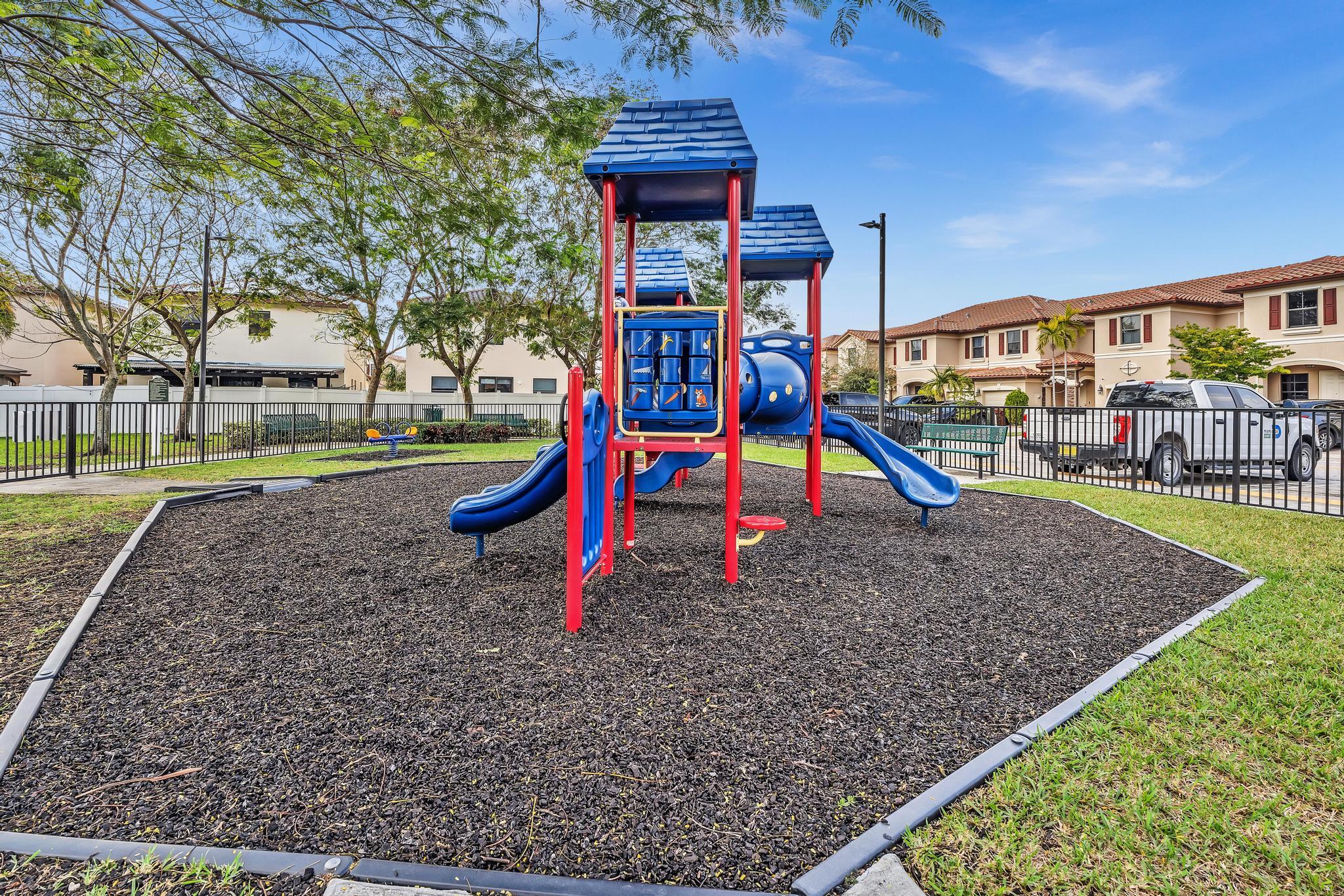 3320 W 90th Street, Hialeah