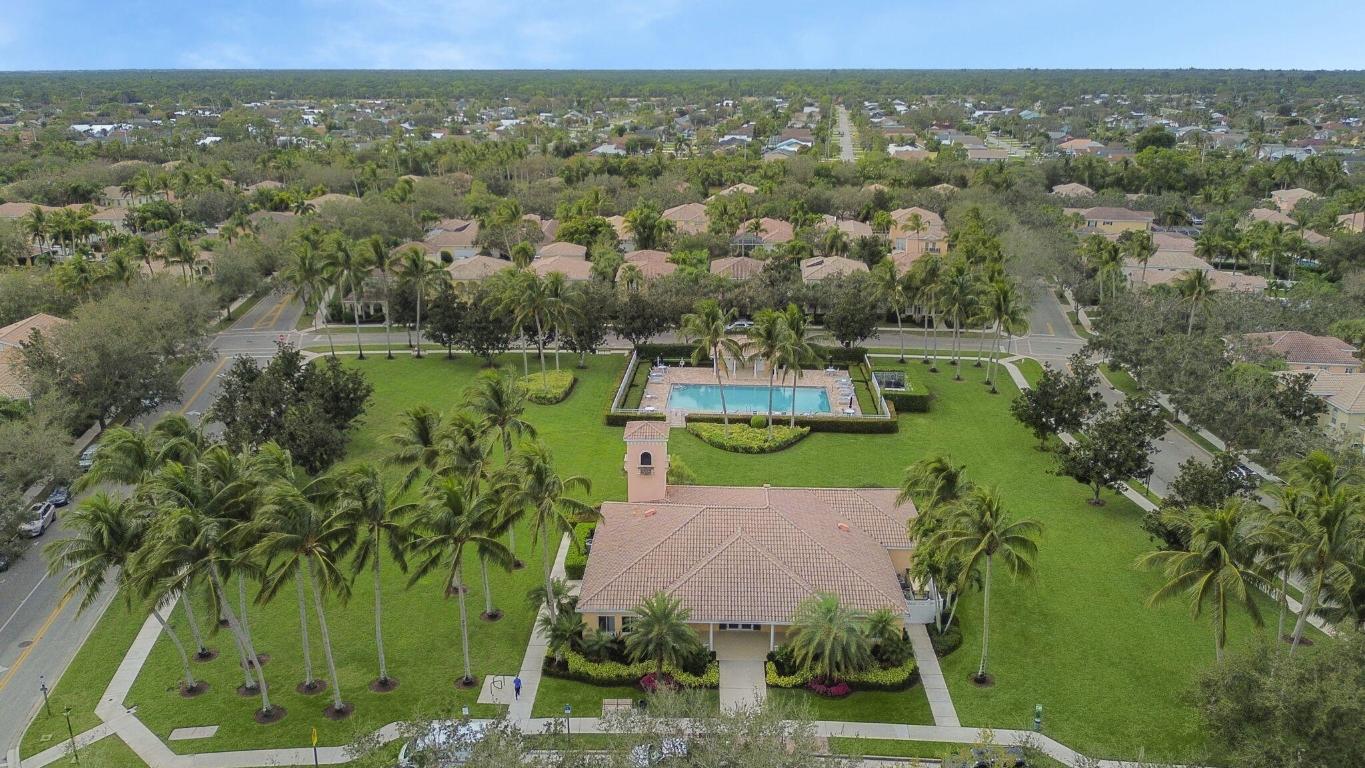 3119 E Community Drive