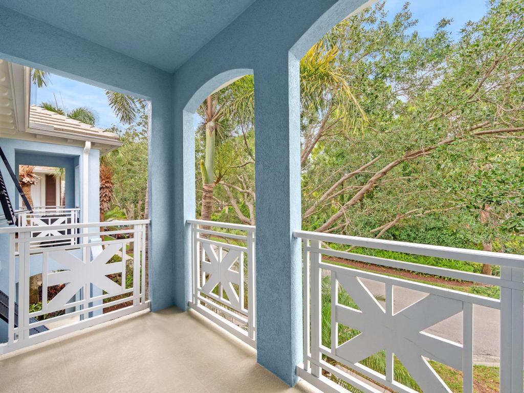 3119 E Community Drive