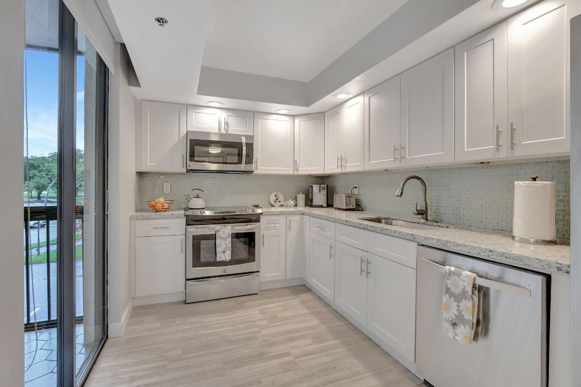 1822 Bridgewood Drive 1822