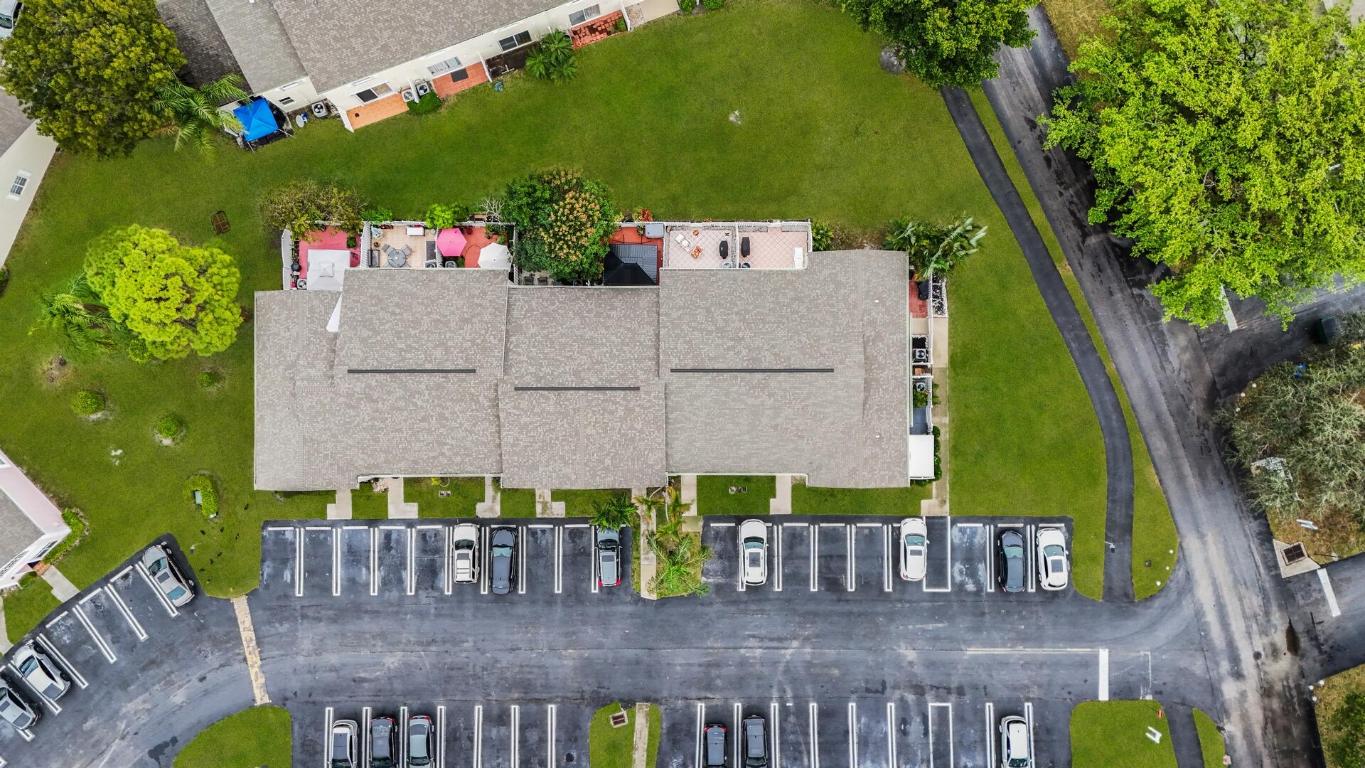 231 Foxtail Drive G, Greenacres Unit: G