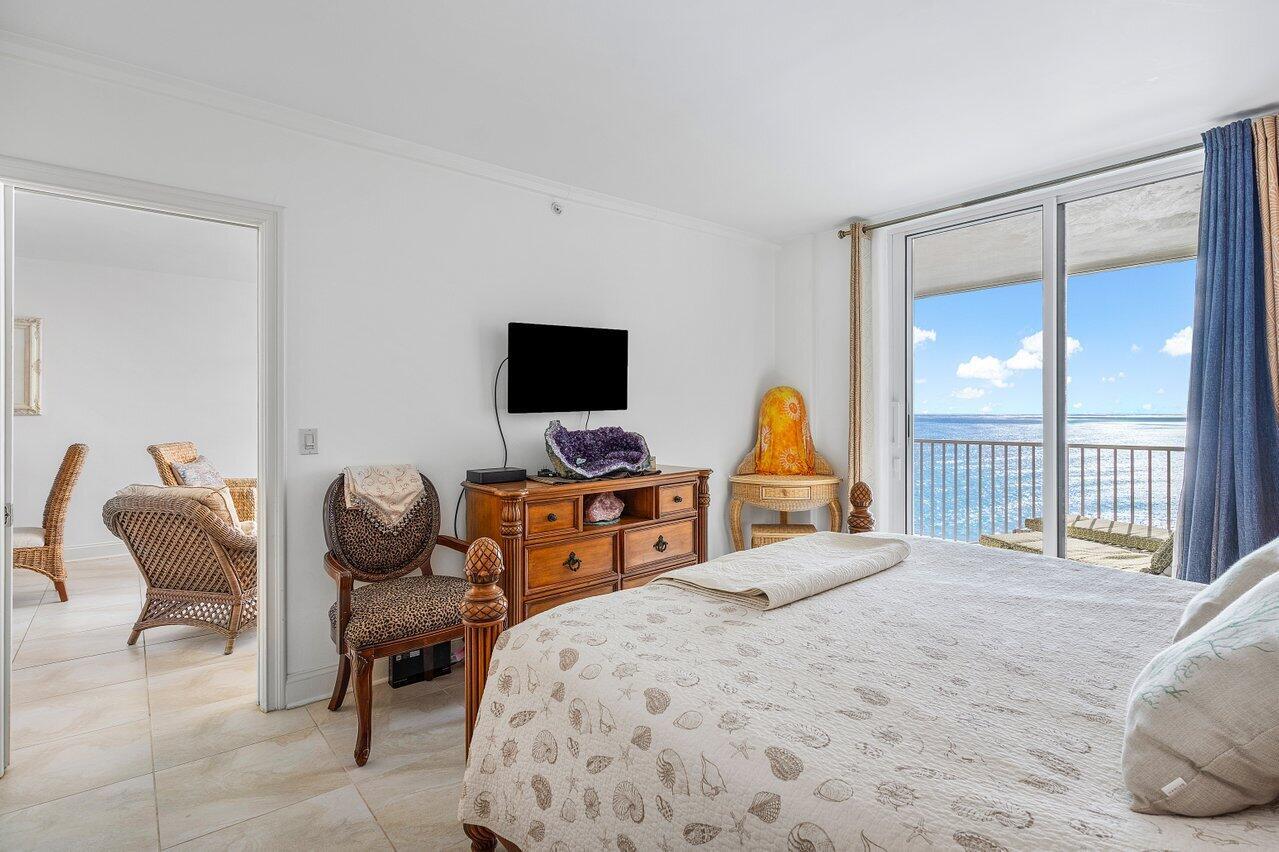 3101 S Ocean 1022 Boulevard 1022