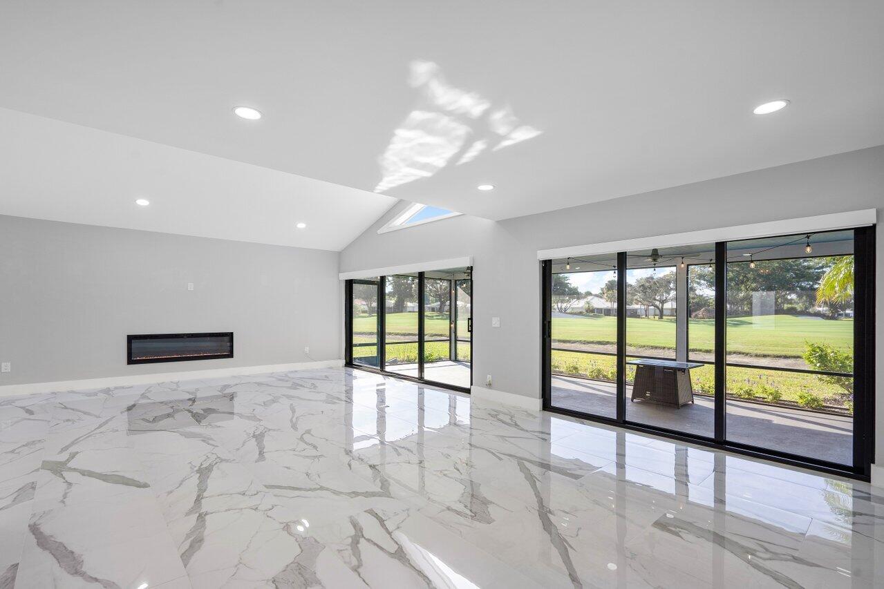 51 Woods Lane