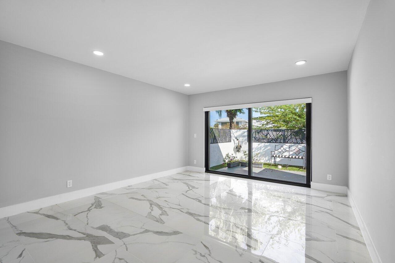 51 Woods Lane