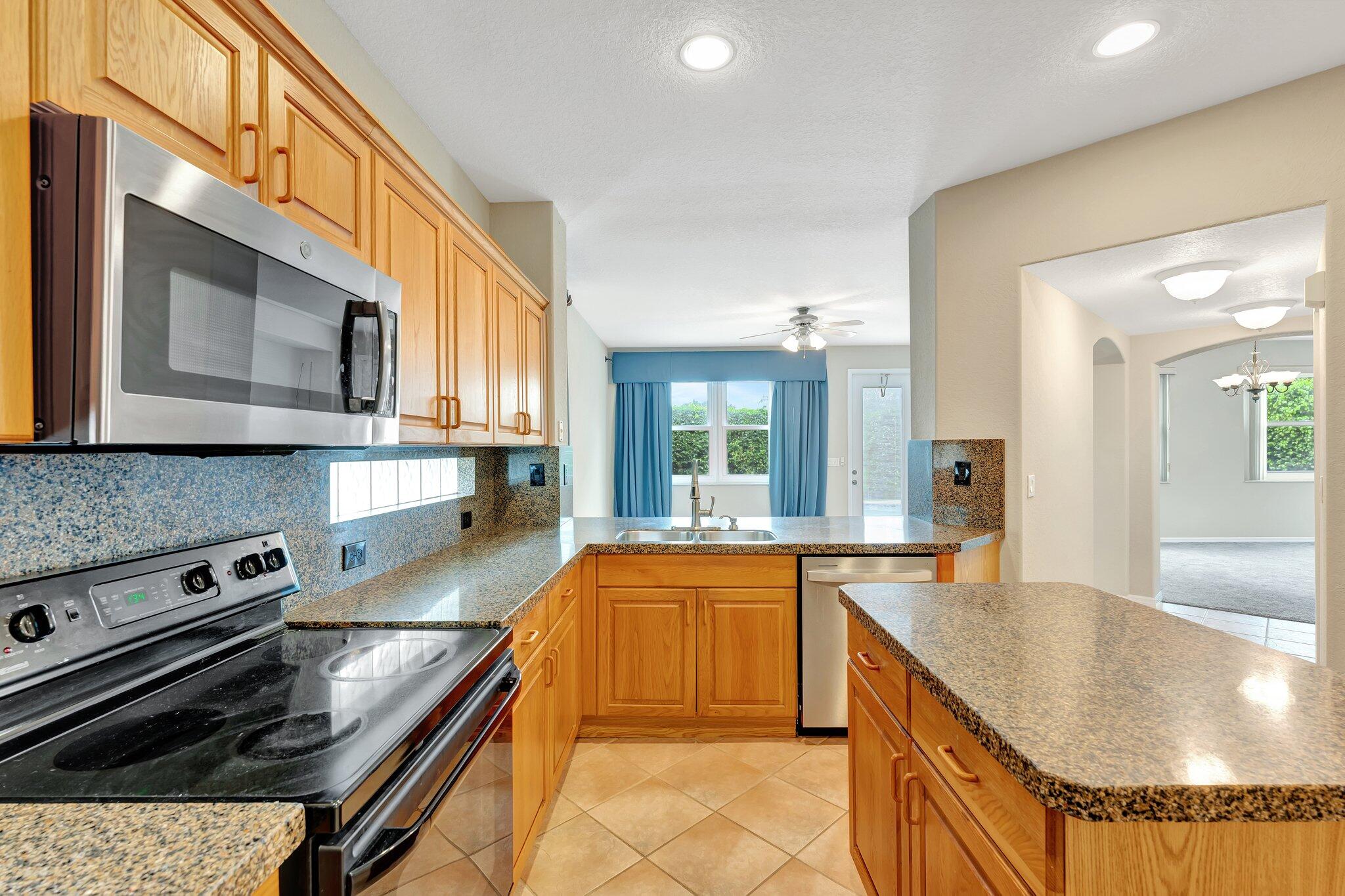 12136 NW 53rd Street, Coral Springs