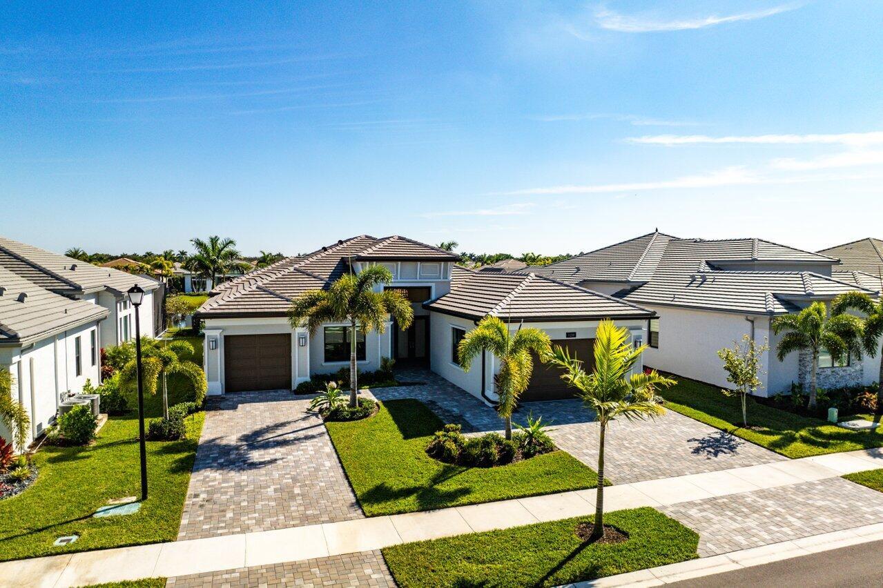 11200 Glen Orchard Lane