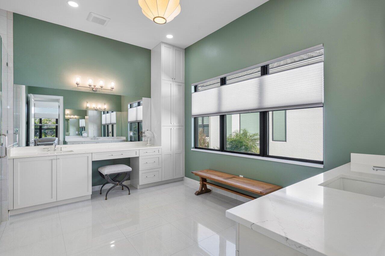 11200 Glen Orchard Lane