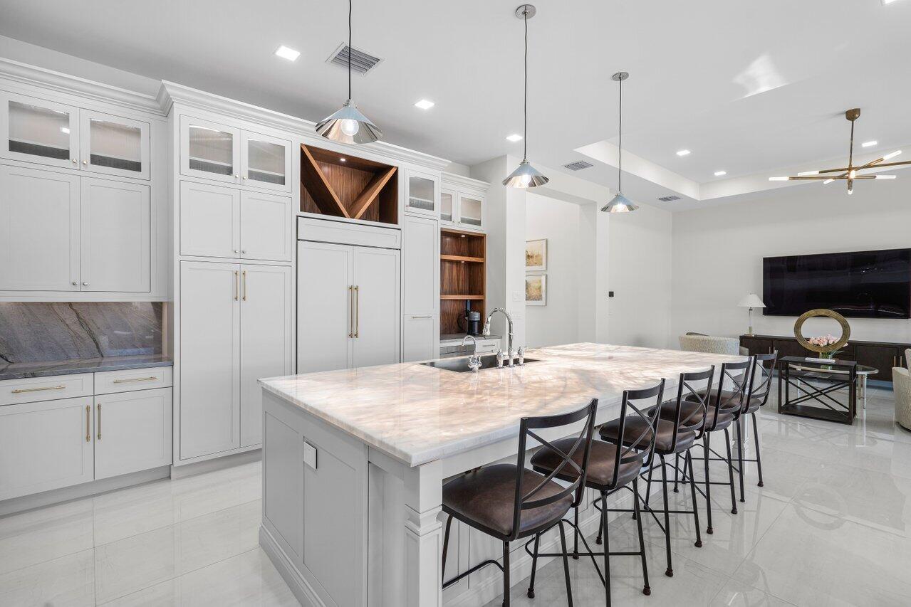 11200 Glen Orchard Lane