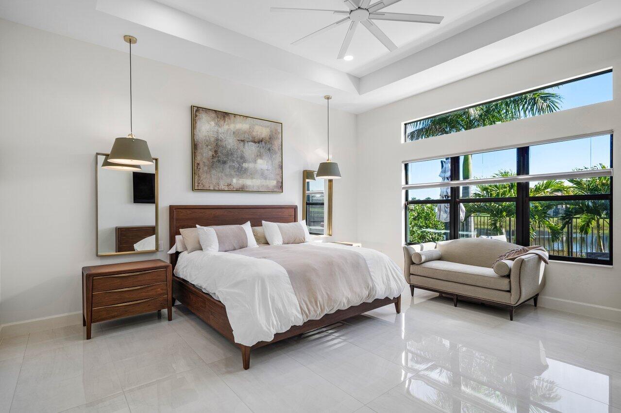 11200 Glen Orchard Lane