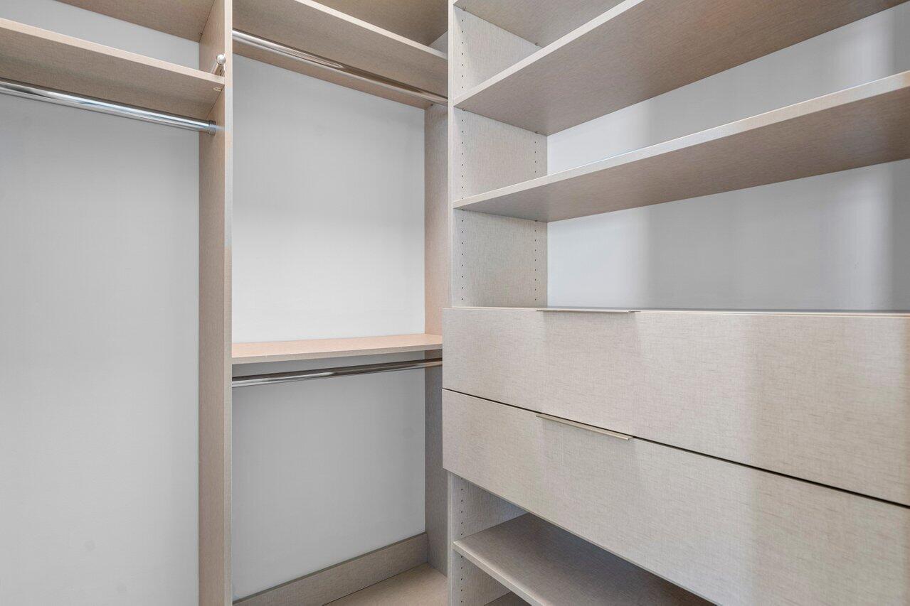 11200 Glen Orchard Lane