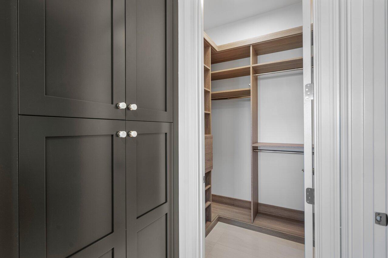 11200 Glen Orchard Lane