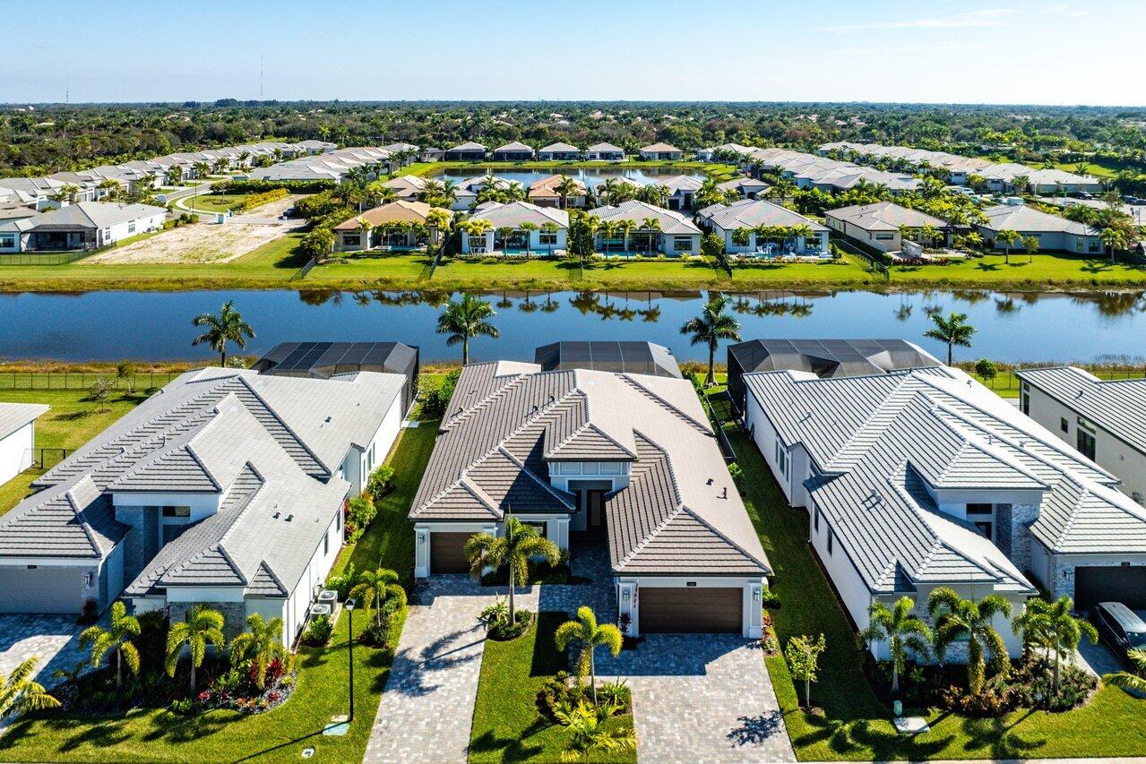 11200 Glen Orchard Lane