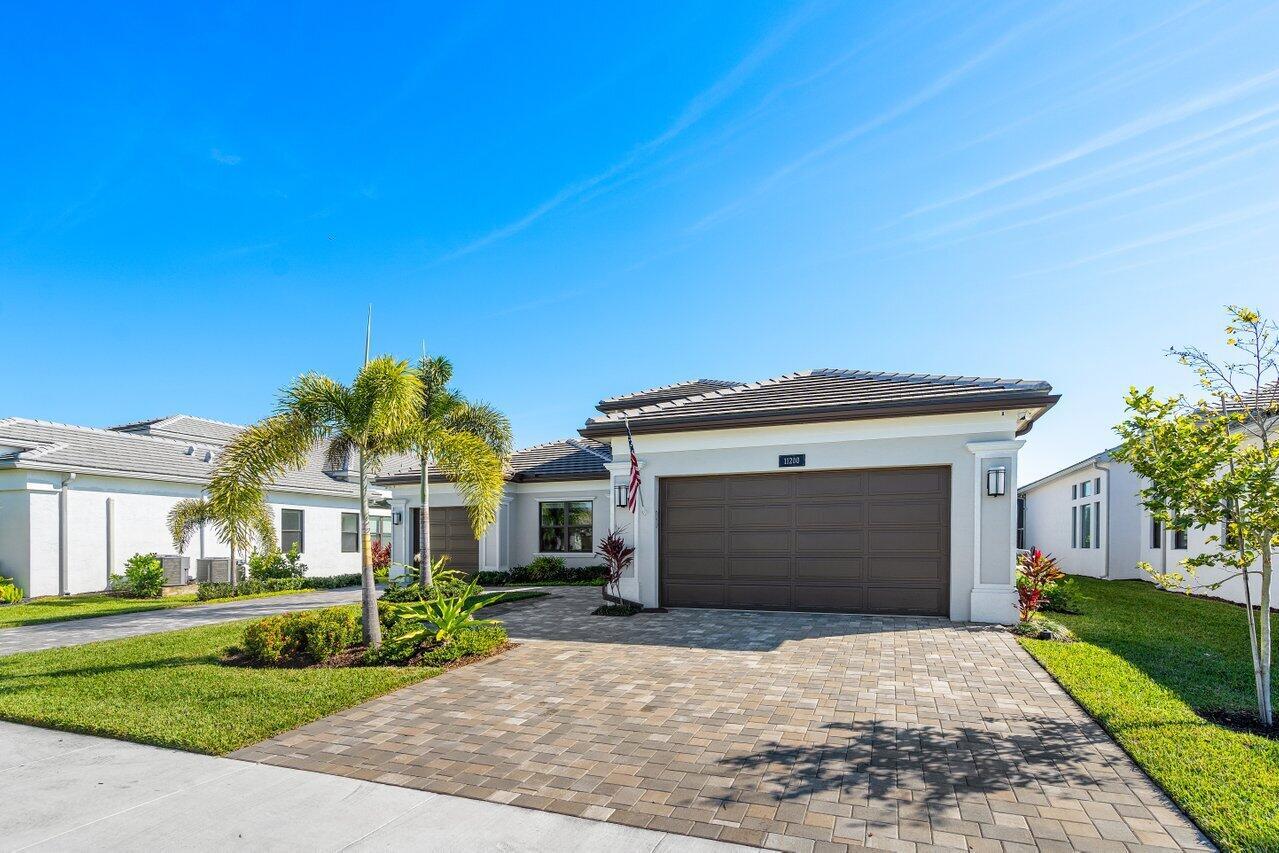 11200 Glen Orchard Lane