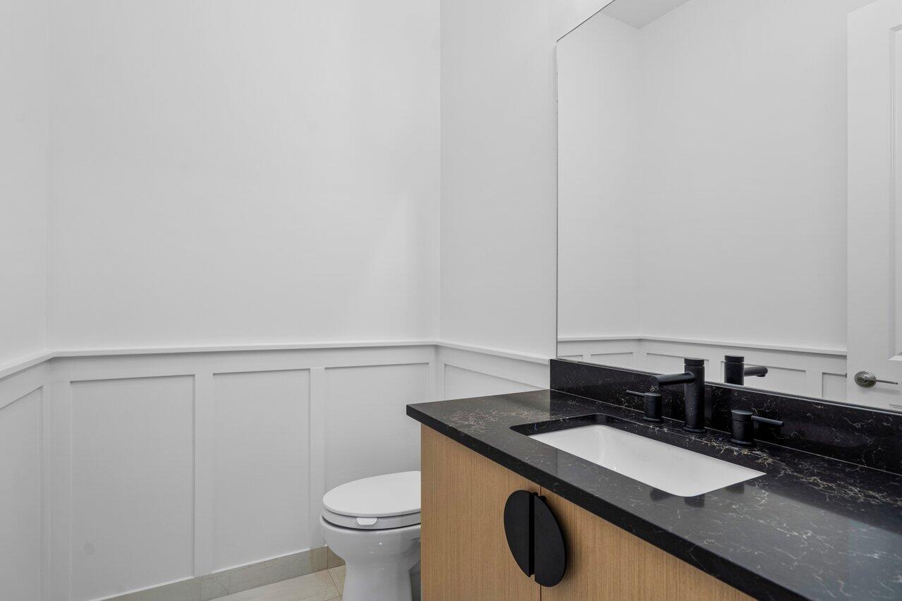 11200 Glen Orchard Lane