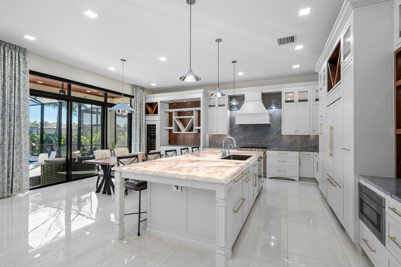 11200 Glen Orchard Lane