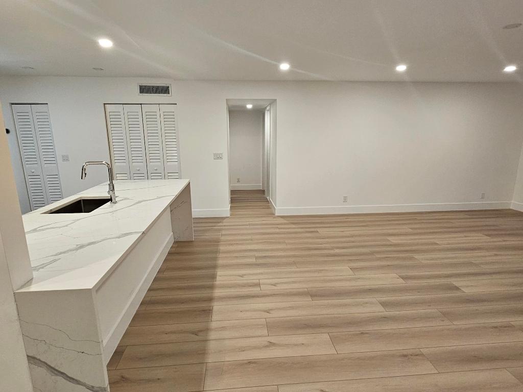 9259 SE Riverfront Terrace K, Jupiter Unit: K