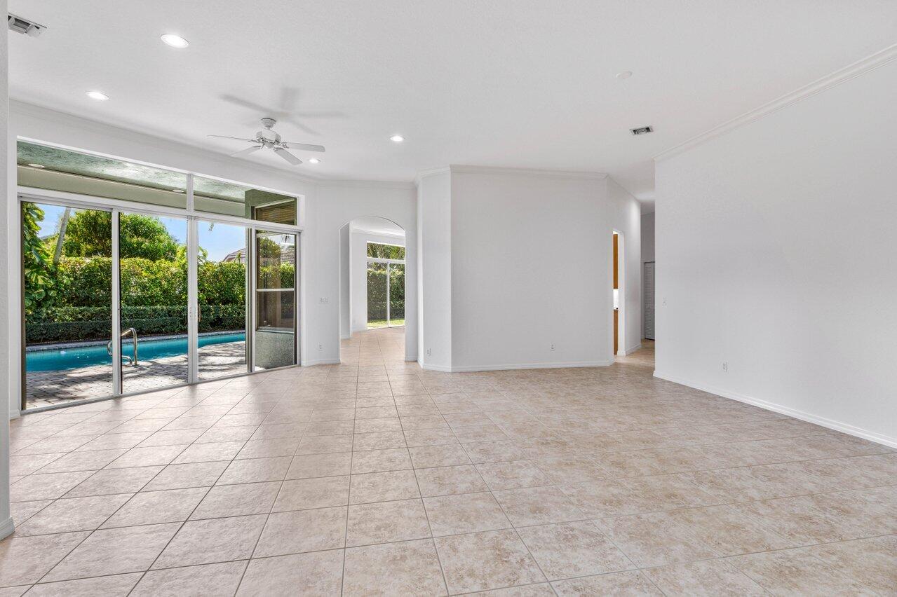 400 Rosewood Circle