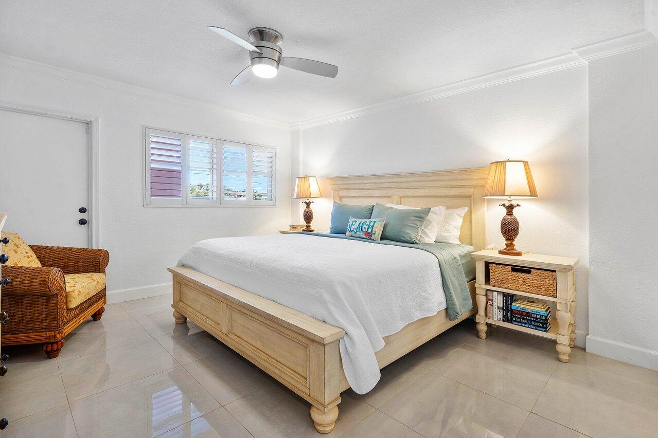 1040 Banyan Road 2010