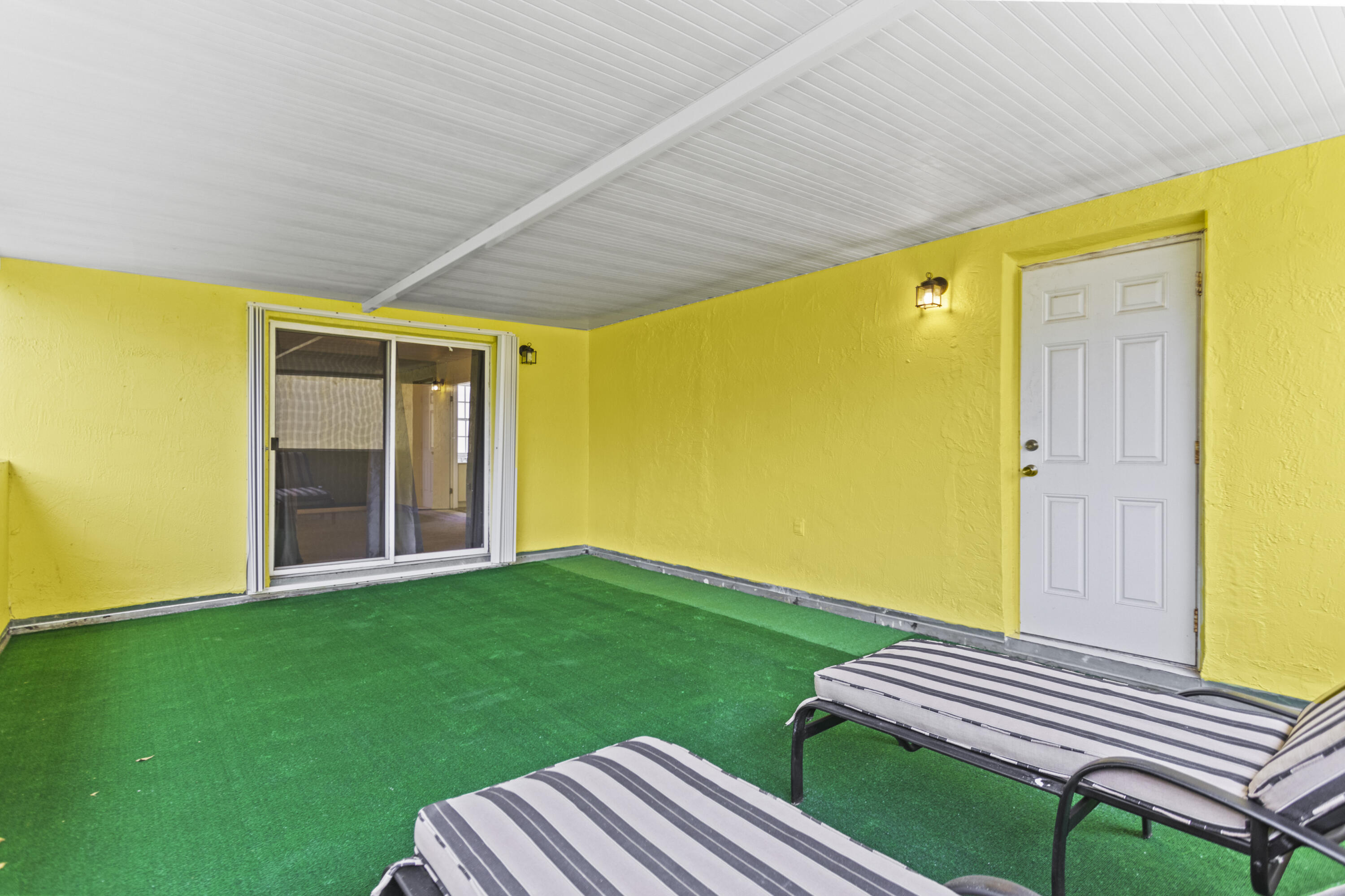 12113 SW 272nd Terrace