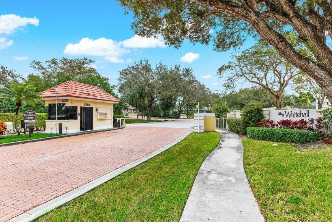 3630 Whitehall Drive #205, West Palm Beach Unit: #205