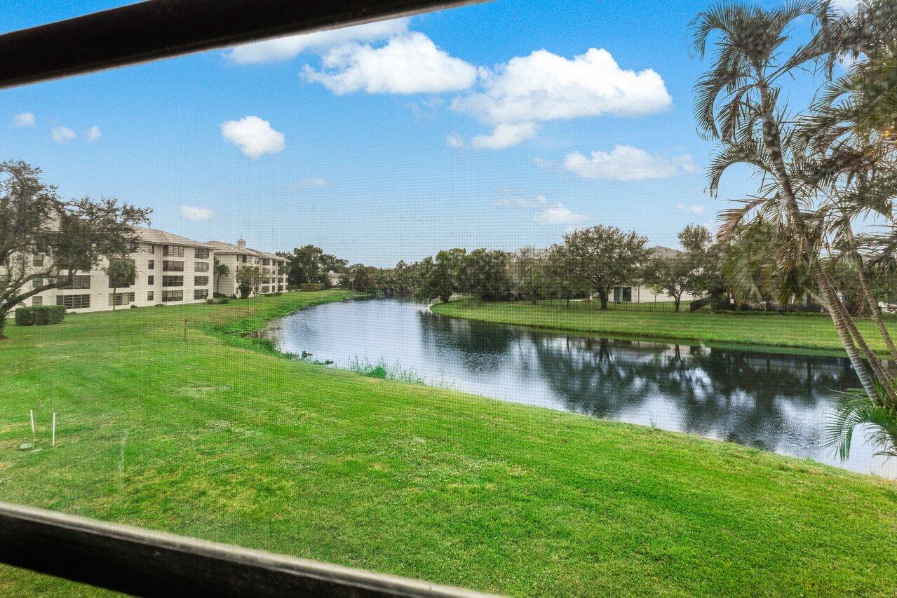 3630 Whitehall Drive #205, West Palm Beach Unit: #205