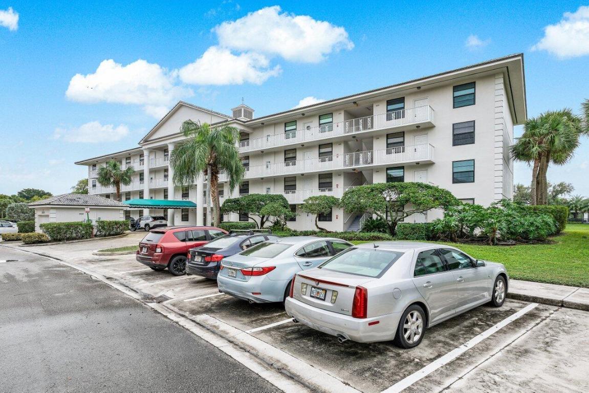 3630 Whitehall Drive #205, West Palm Beach Unit: #205