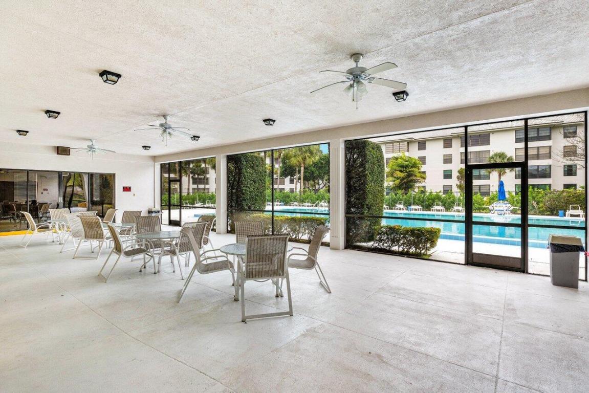 3630 Whitehall Drive #205, West Palm Beach Unit: #205
