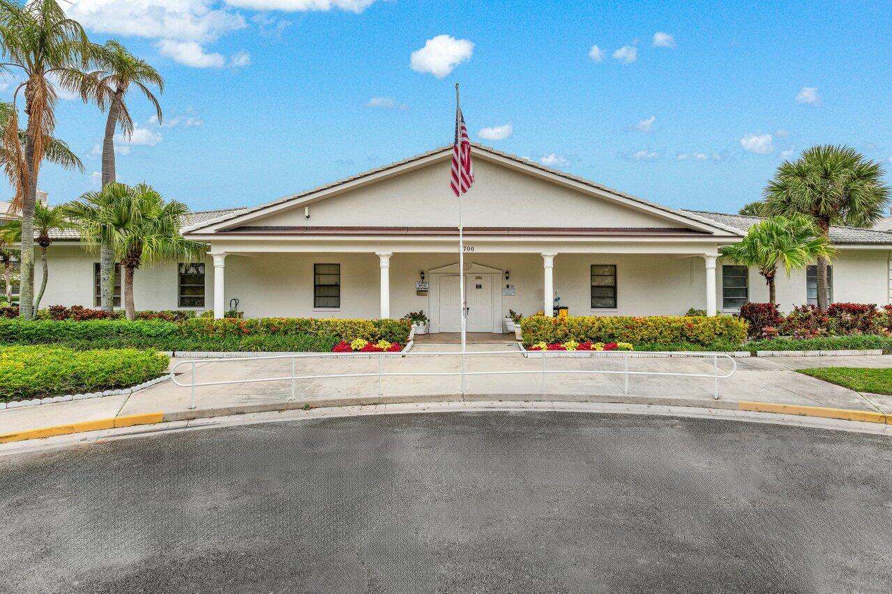 3630 Whitehall Drive #205, West Palm Beach Unit: #205